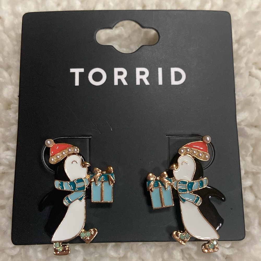 Torrid NWT Penguin Earrings